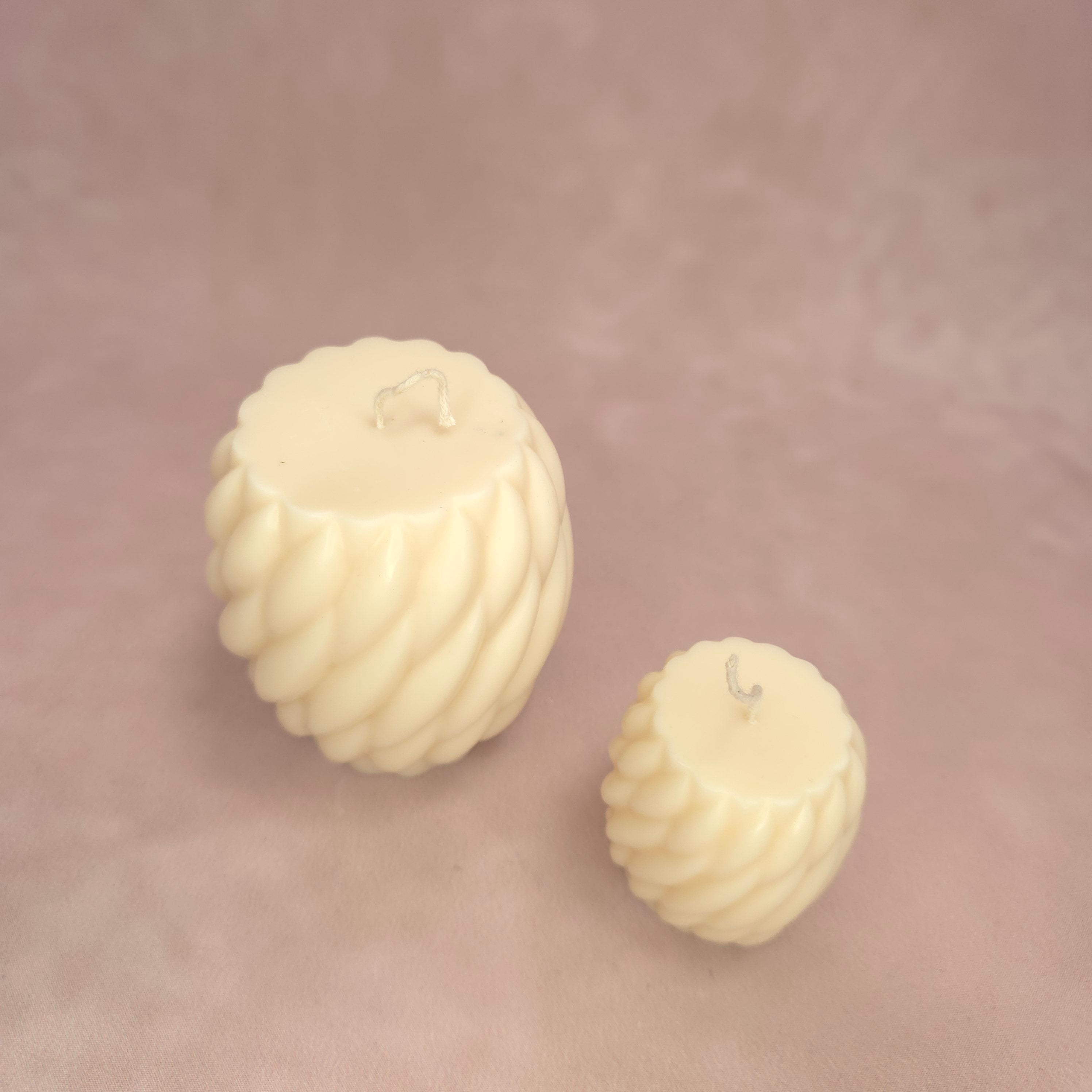 Handgegossene Kerzen "Gerippte Säulen" aus Sojawachs