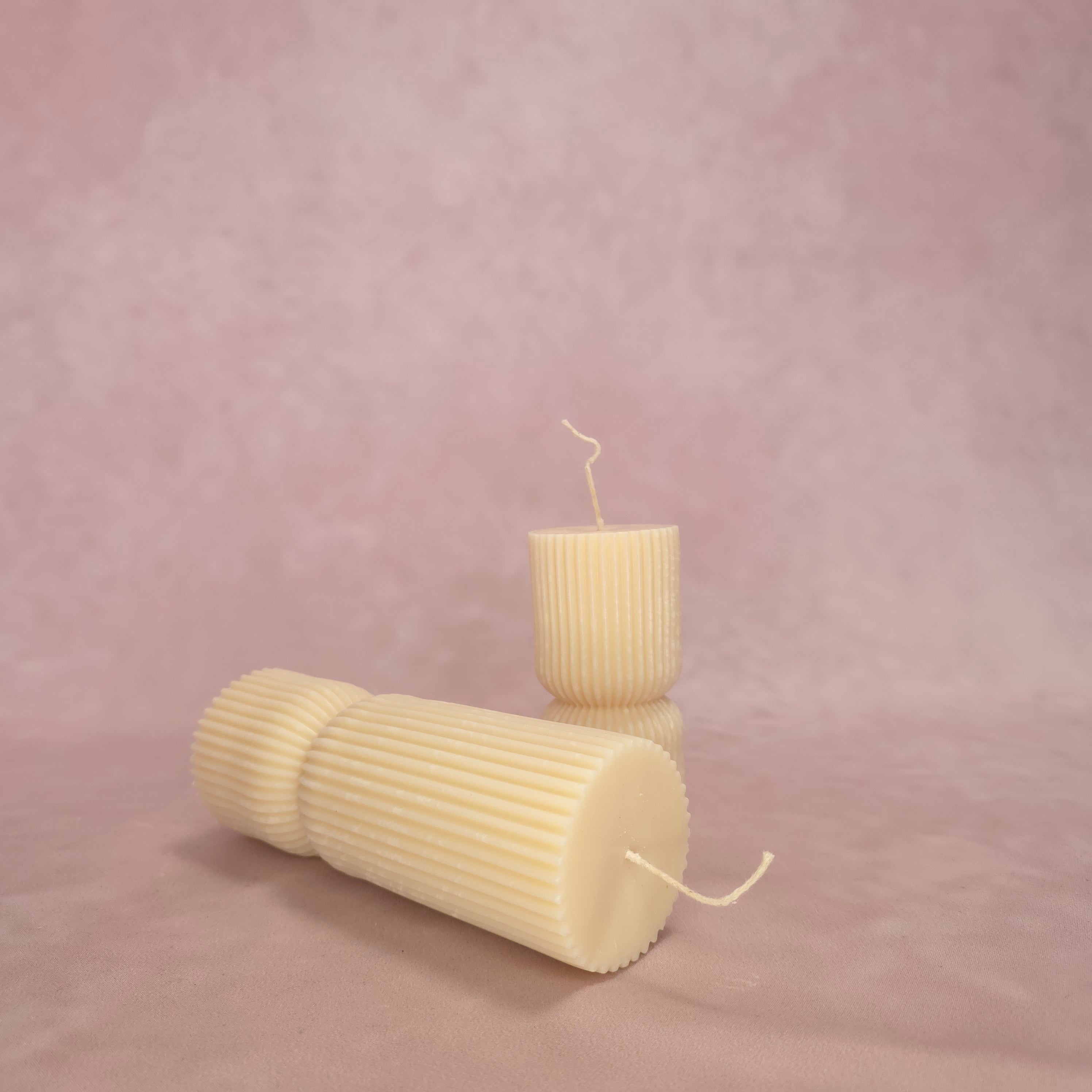 Handgegossene Kerze "Säule" aus Sojawachs