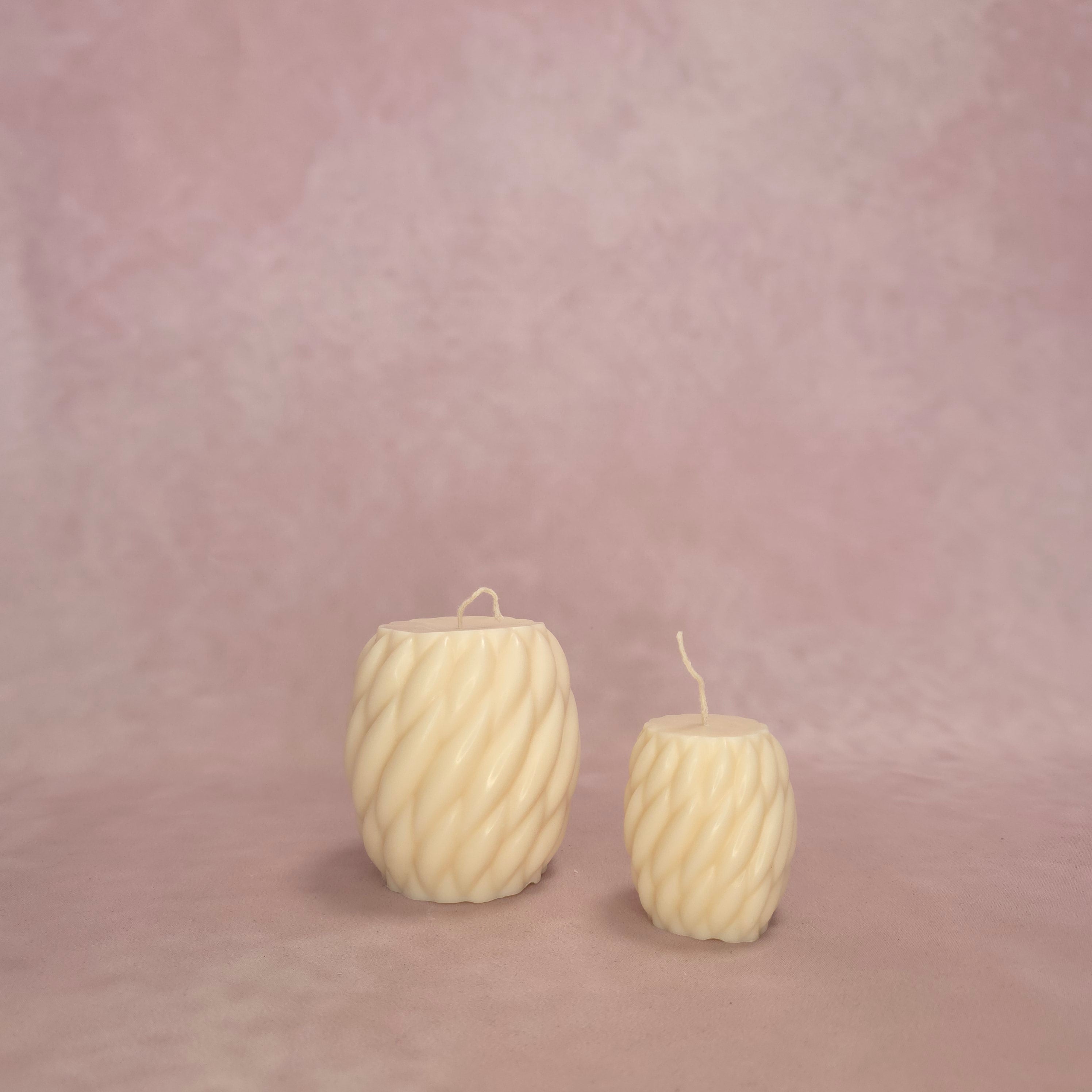 Handgegossene Kerzen "Gerippte Säulen" aus Sojawachs