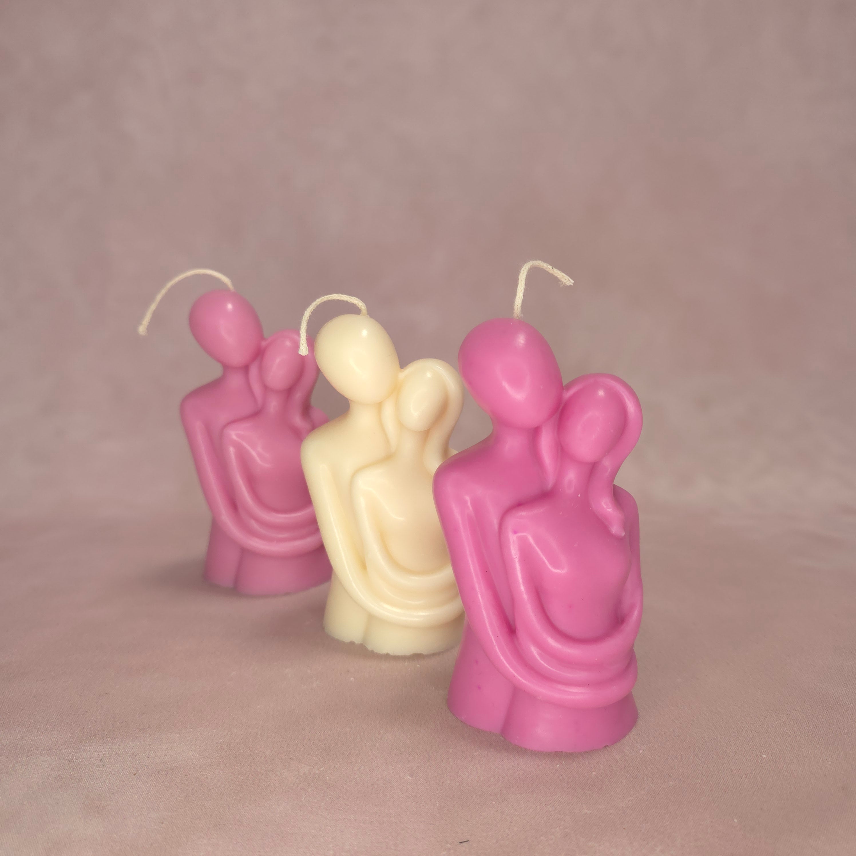 Handgegossene Kerze "Liebes Paar" aus Sojawachs - Valentinstag Edition