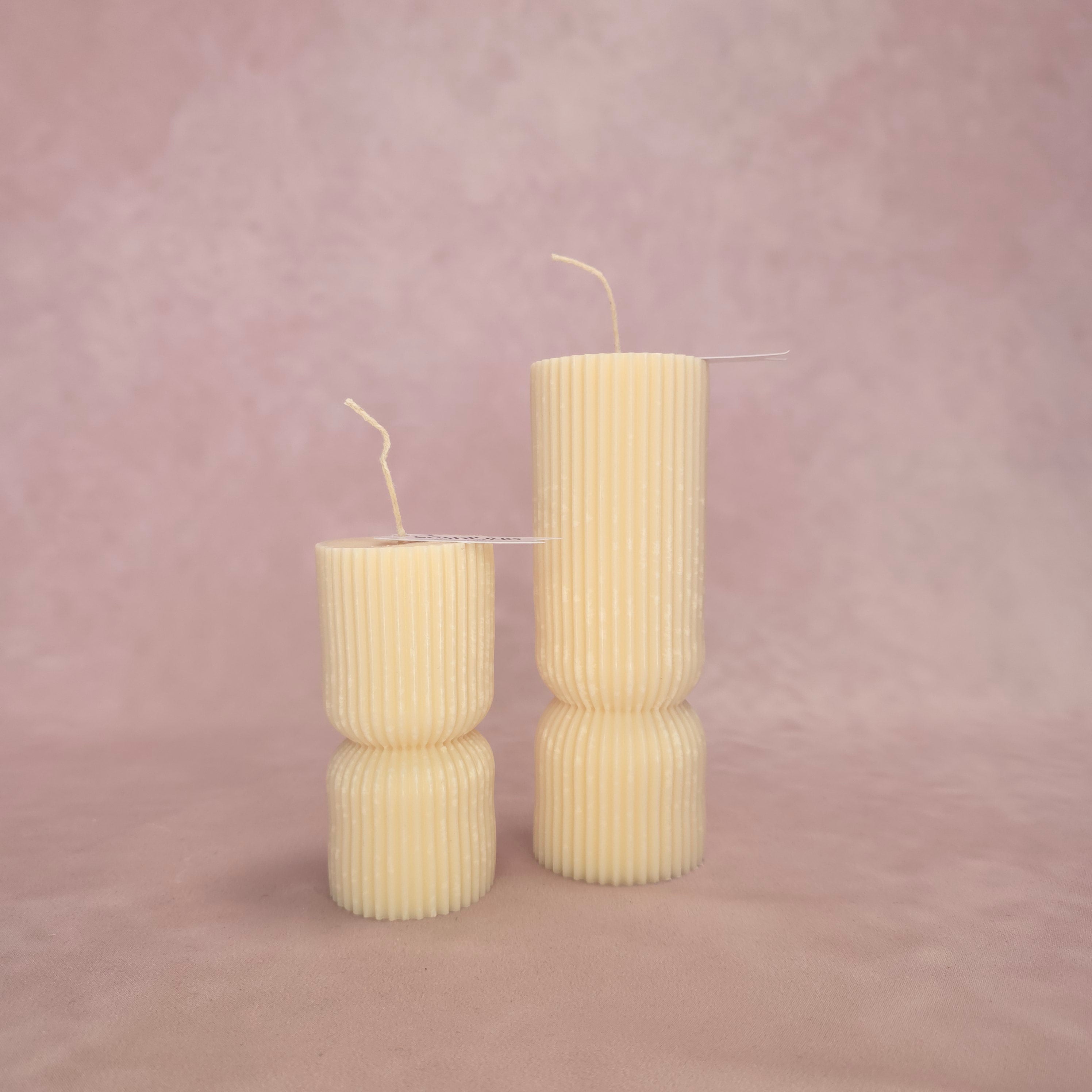 Handgegossene Kerze "Säule" aus Sojawachs