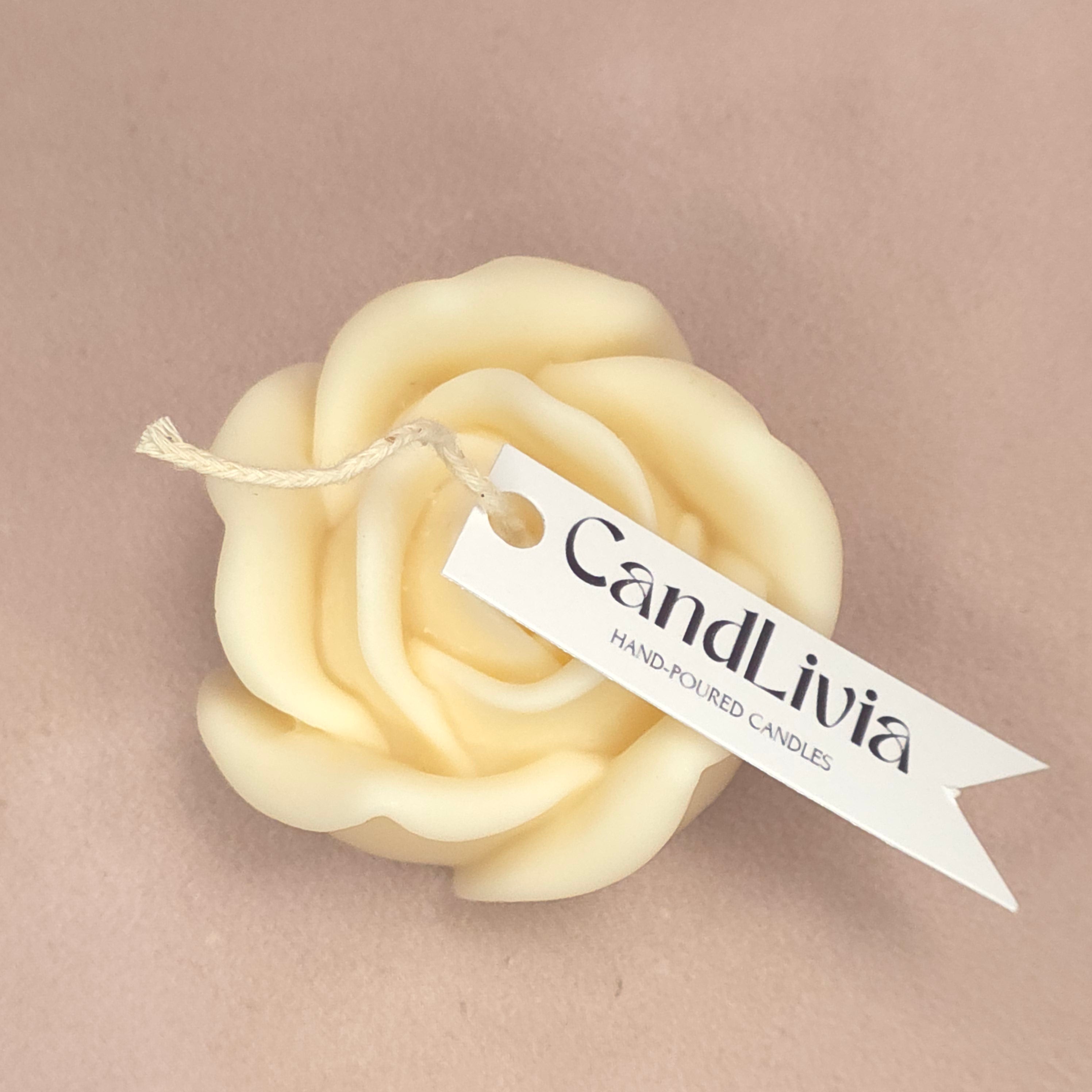 Handgegossene Kerze "Rose" aus Sojawachs