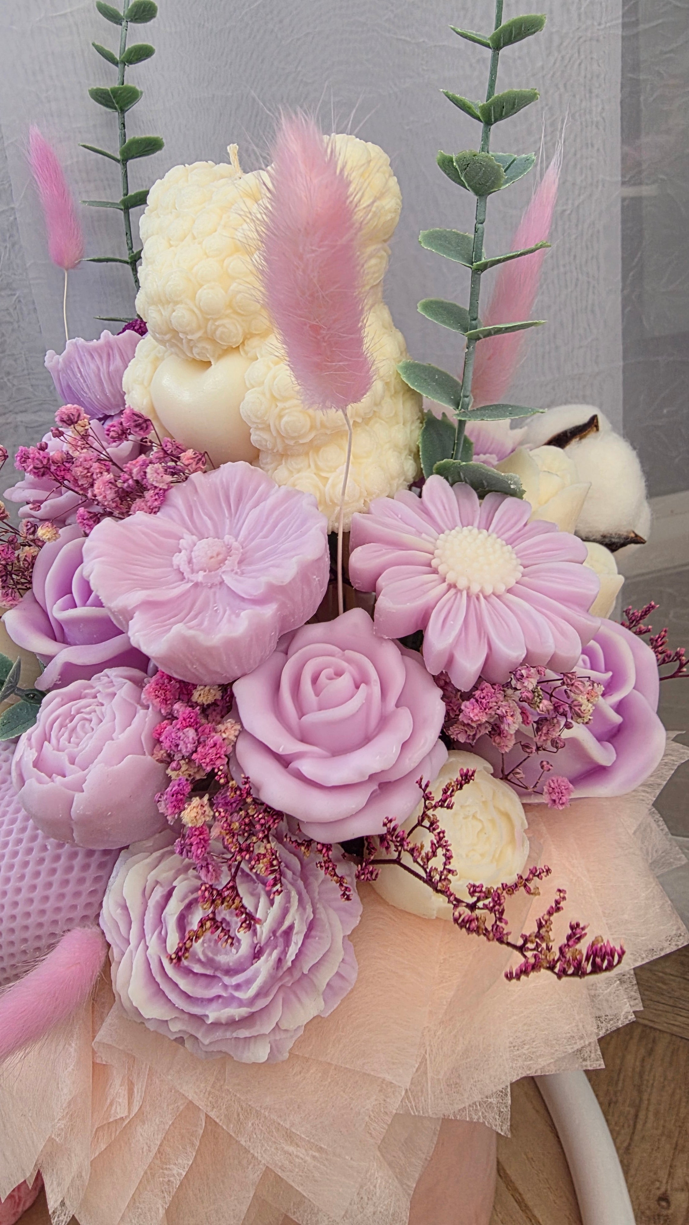 Blumenbox Groß in Lila und Weiß mit Teddybear