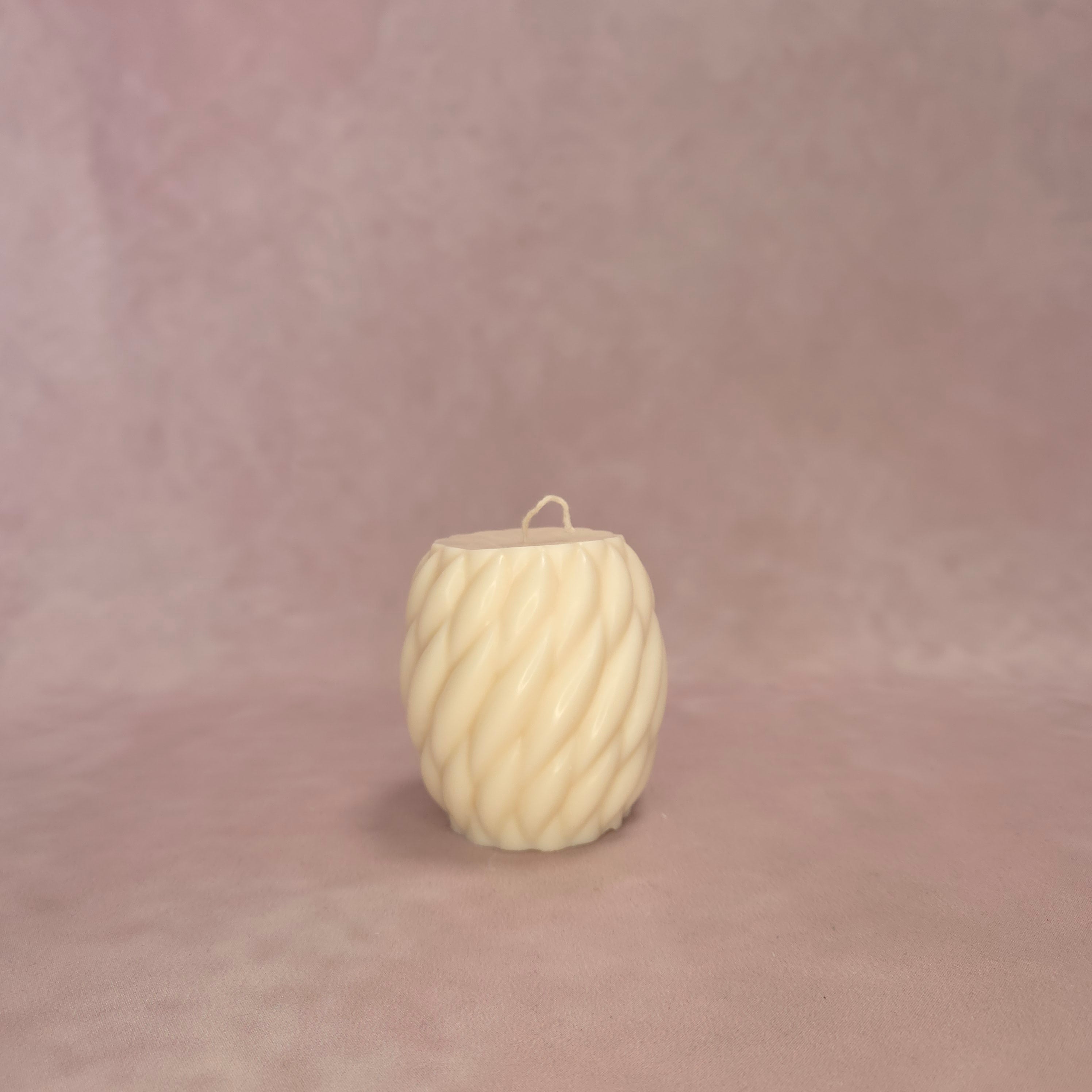 Handgegossene Kerzen "Gerippte Säulen" aus Sojawachs