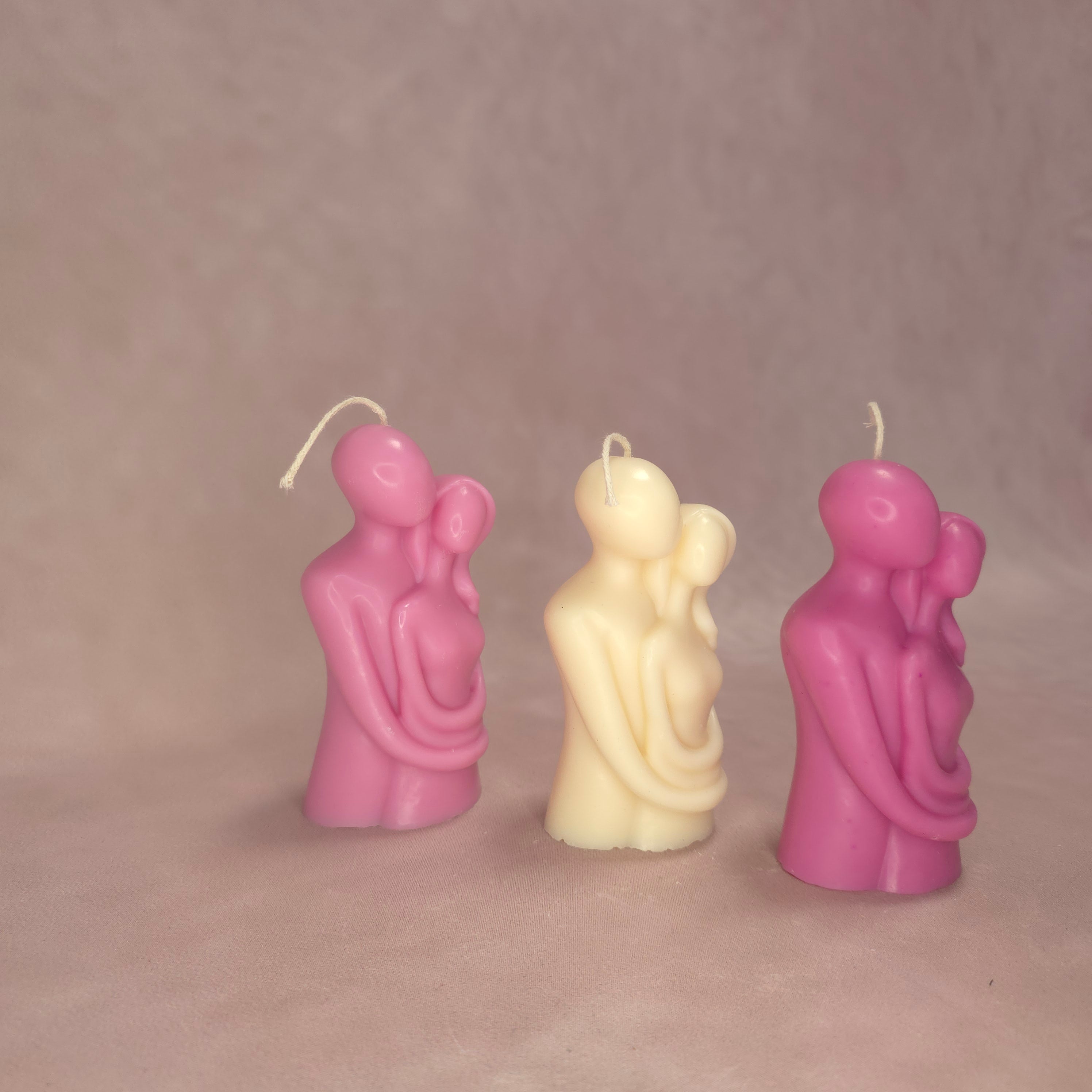 Handgegossene Kerze "Liebes Paar" aus Sojawachs - Valentinstag Edition