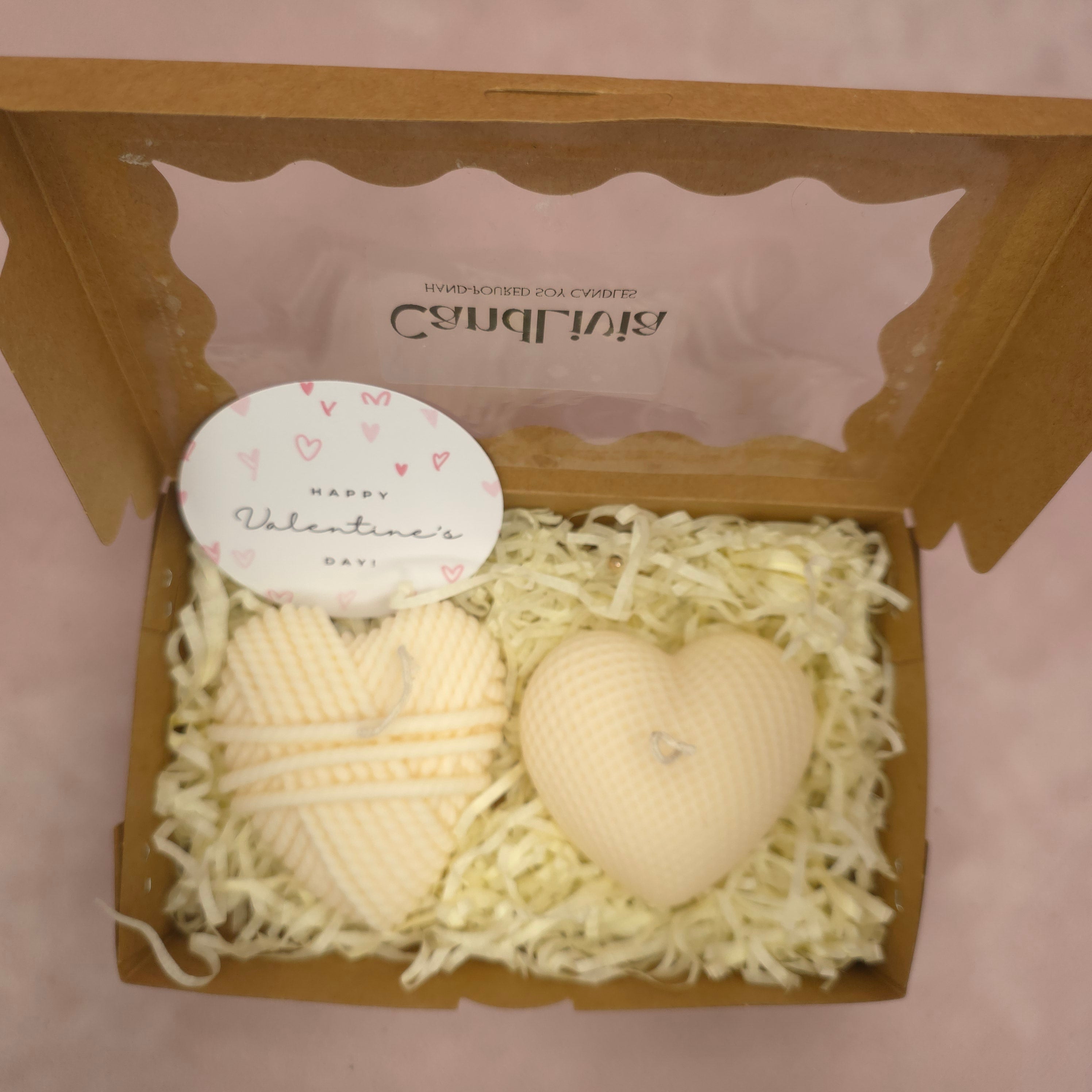 Geschenkbox mit Handgegossenen Kerzen "Herzen" - 2er Set
