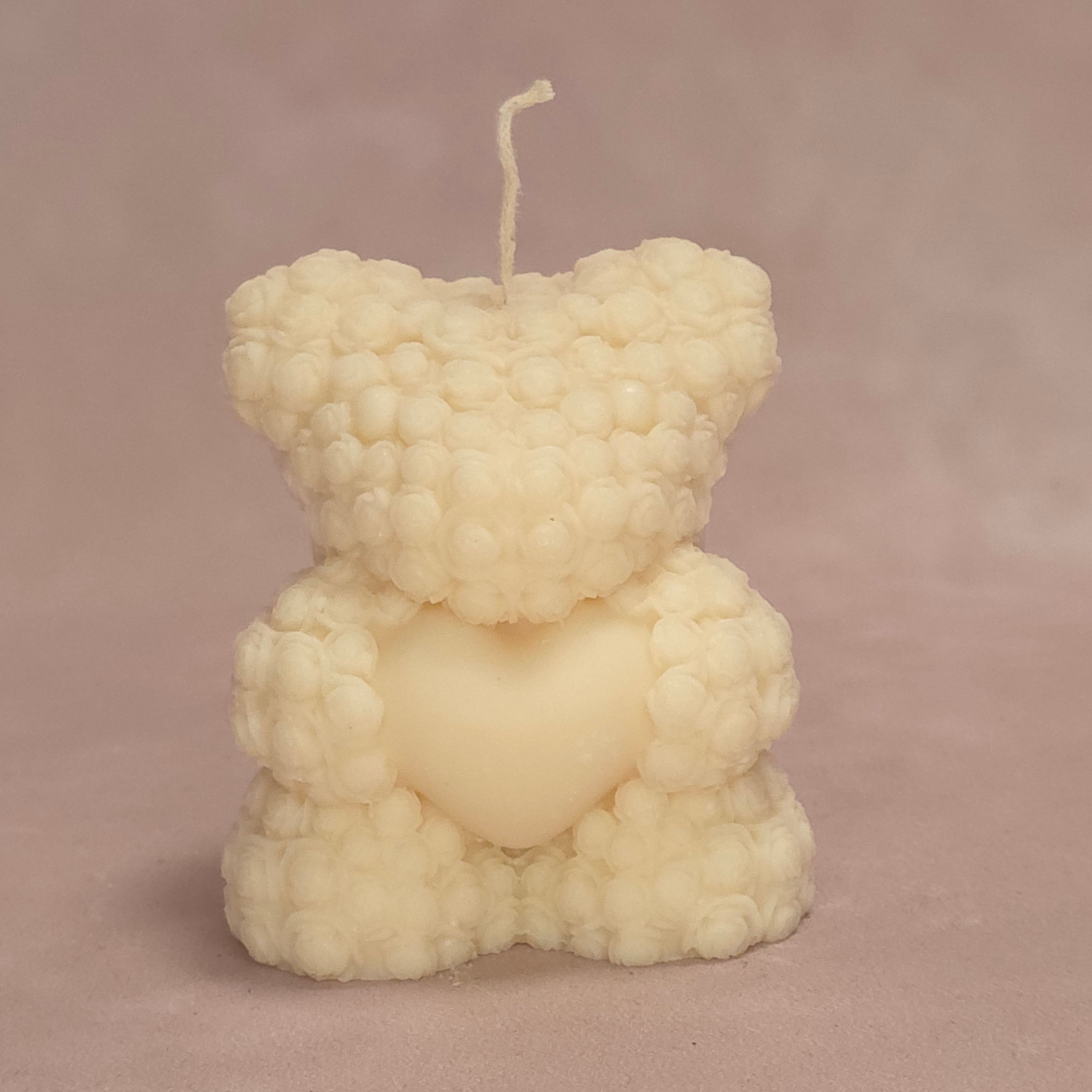 Handgegossene Kerze "Teddy" aus Sojawachs