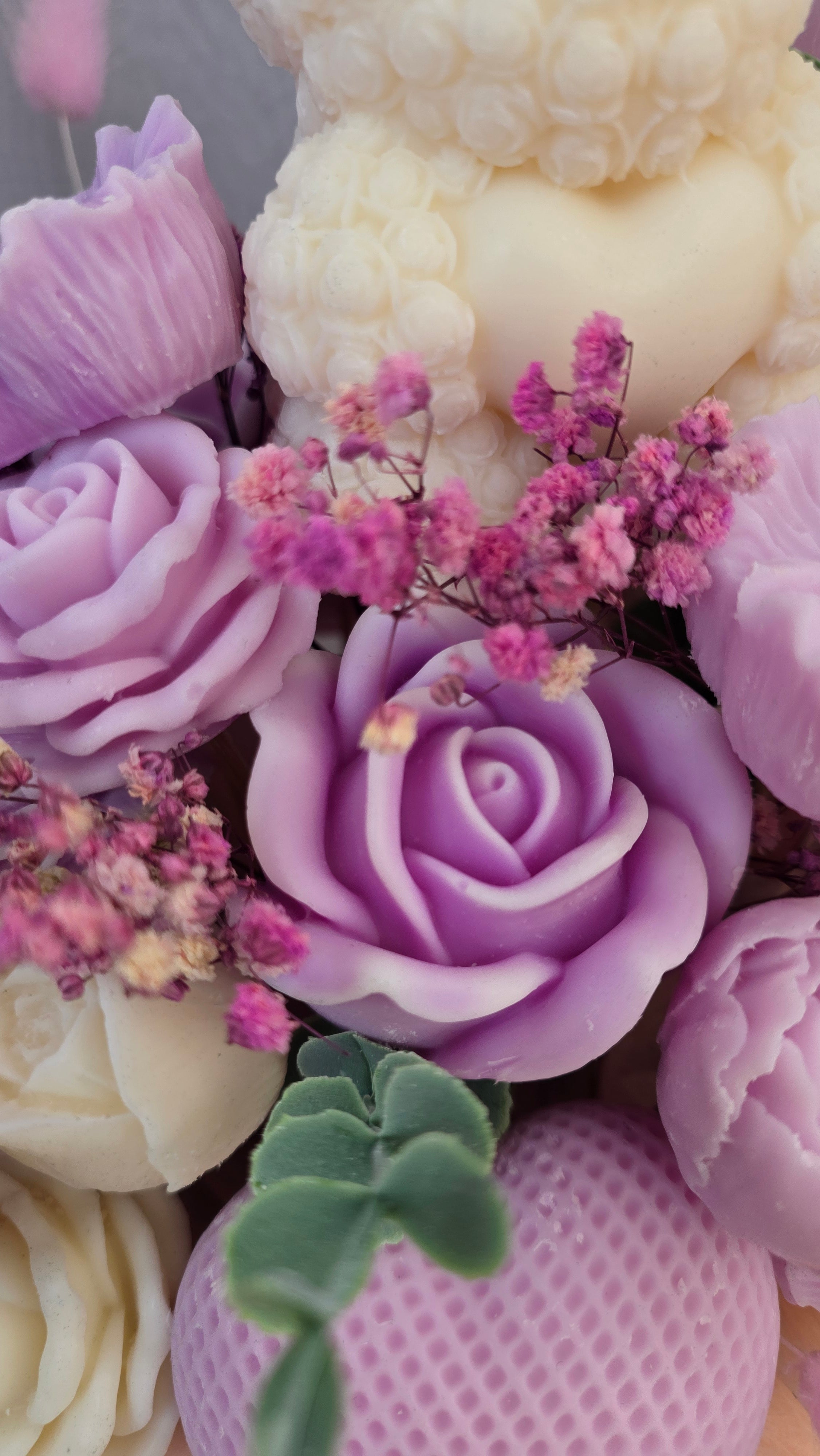 Blumenbox Groß in Lila und Weiß mit Teddybear